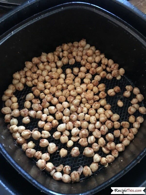 roasted chickpeas in an airfryer basket